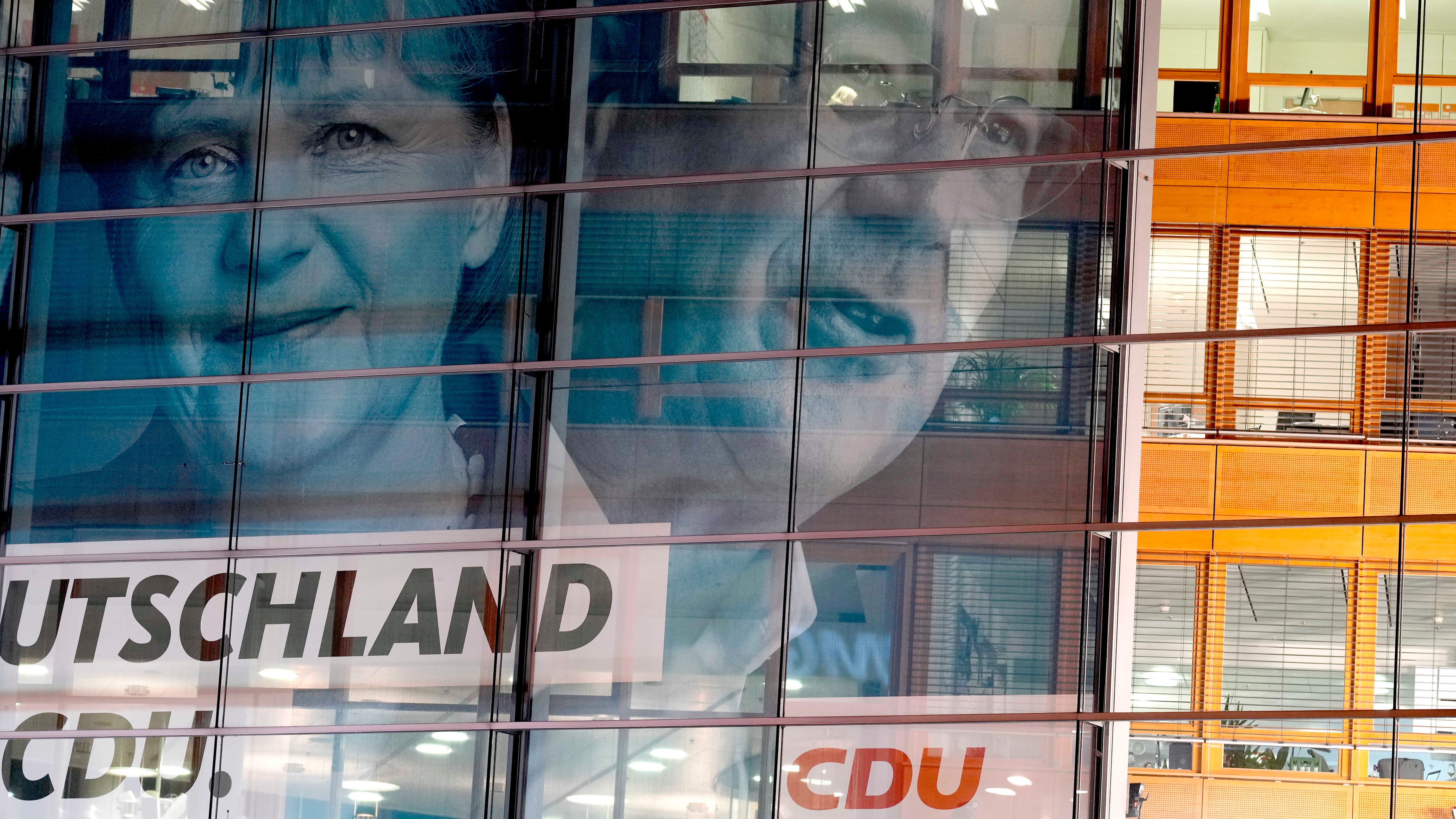 "Ora fate presto". Bruxelles chiede un governo forte per il post Covid