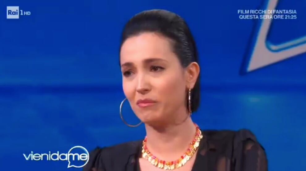 Caterina Balivo: "Tornare in tv? Piango un giorno sì e l’altro pure"