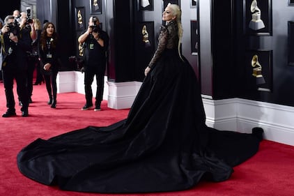 Lady Gaga sexy ai Grammy 2018 3