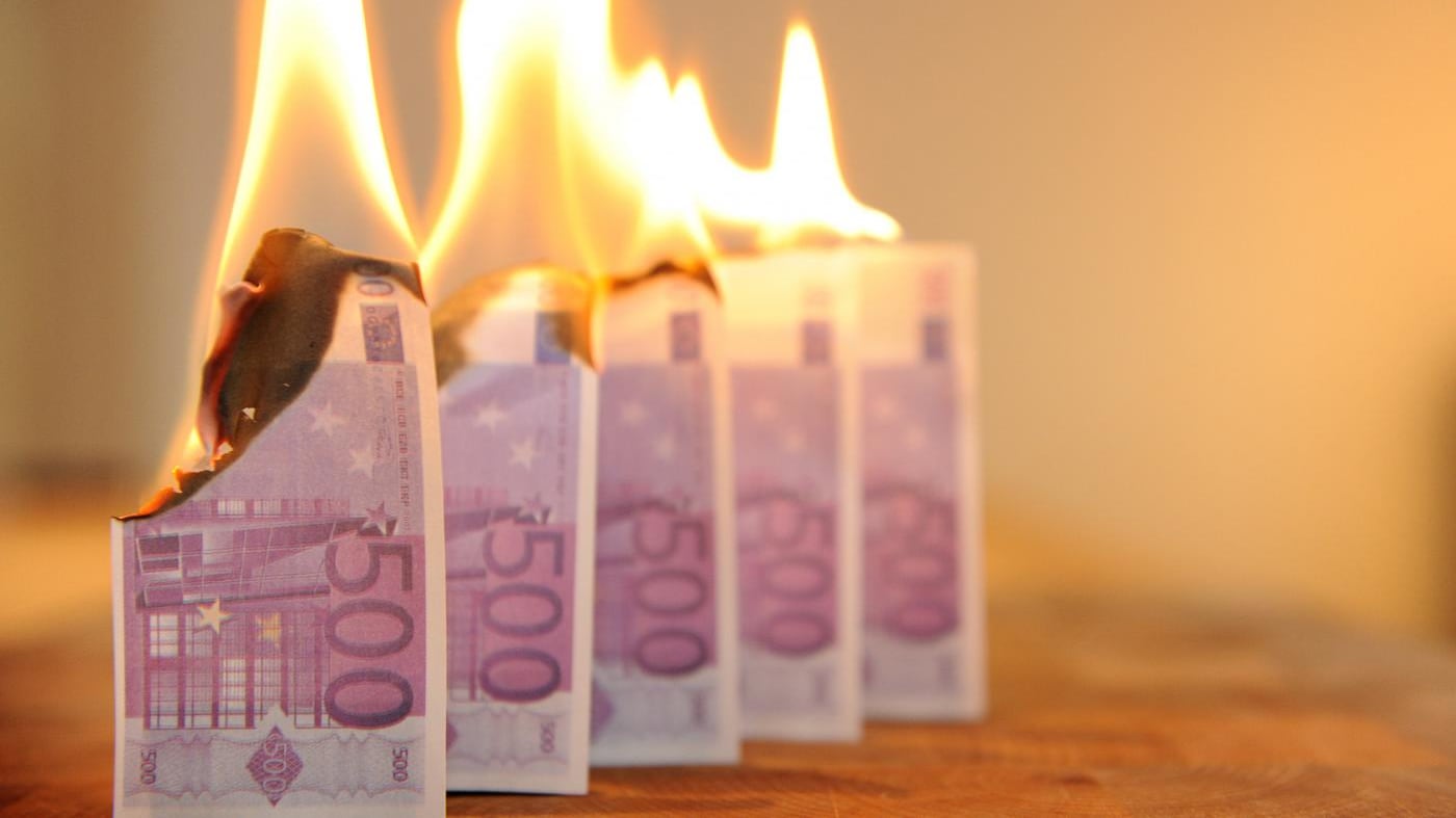 Il piano di Fi: moratoria dei debiti