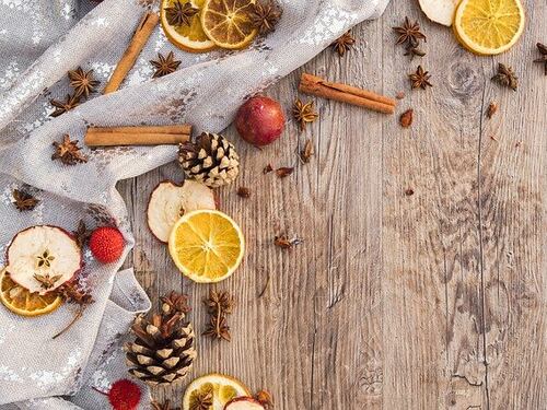 Spezie di Natale, come trascorrere le festività in salute