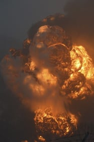 Treno deragliato, enorme incendio nel West Virginia 1