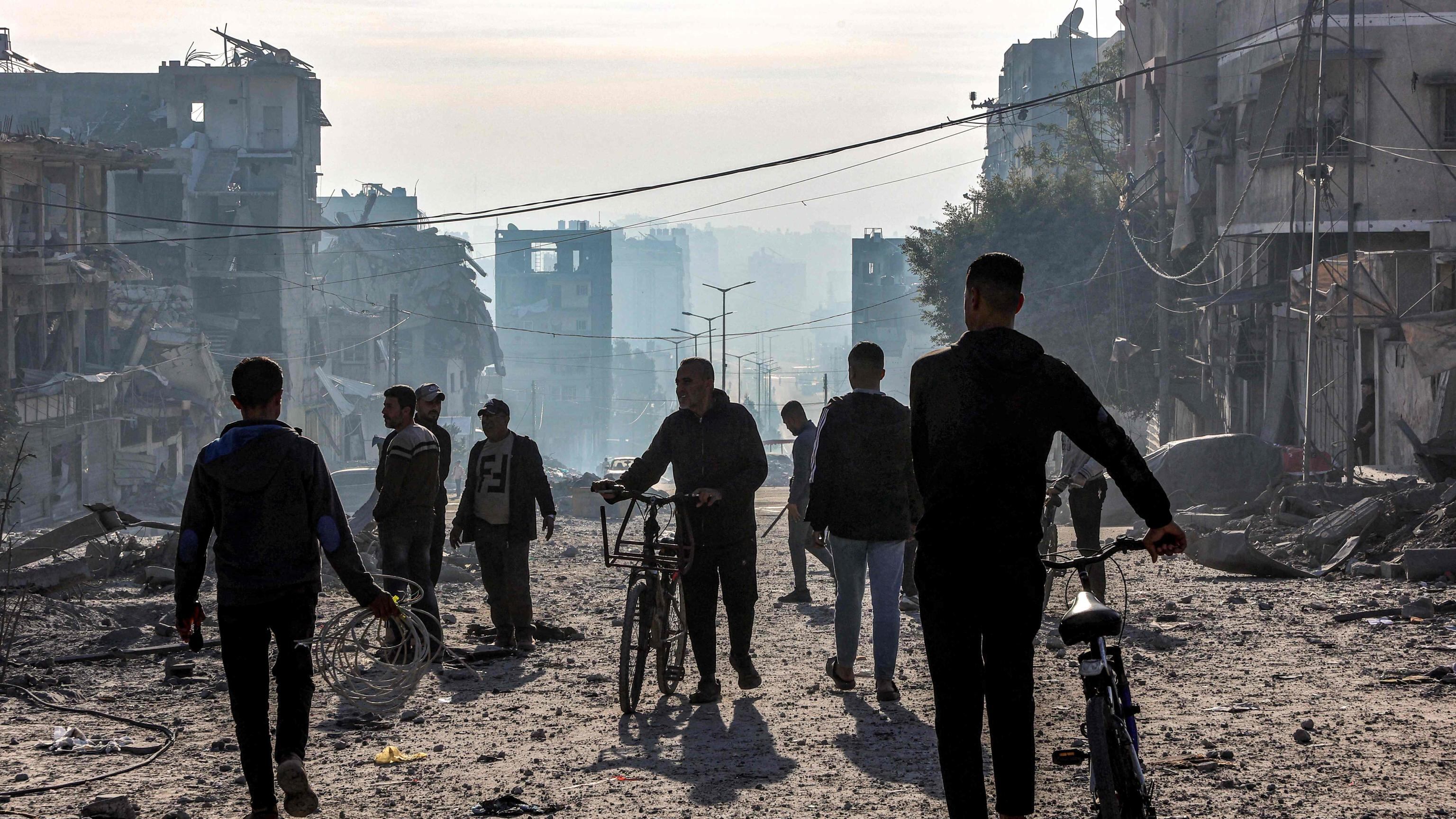 L'ultradestra minaccia di lasciare il governo. Ma Israele e Hamas firmano la tregua