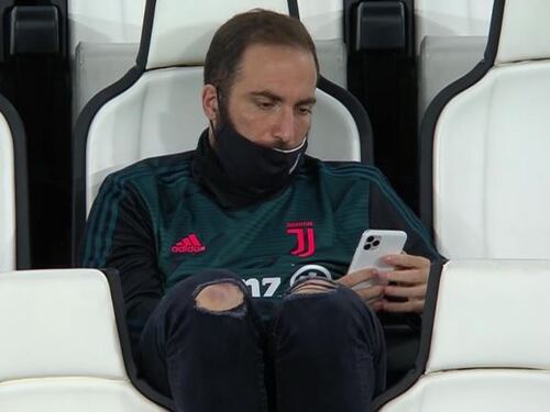 "Cosa si stava ordinando Higuain" E scoppia un altro caso sul Pipita