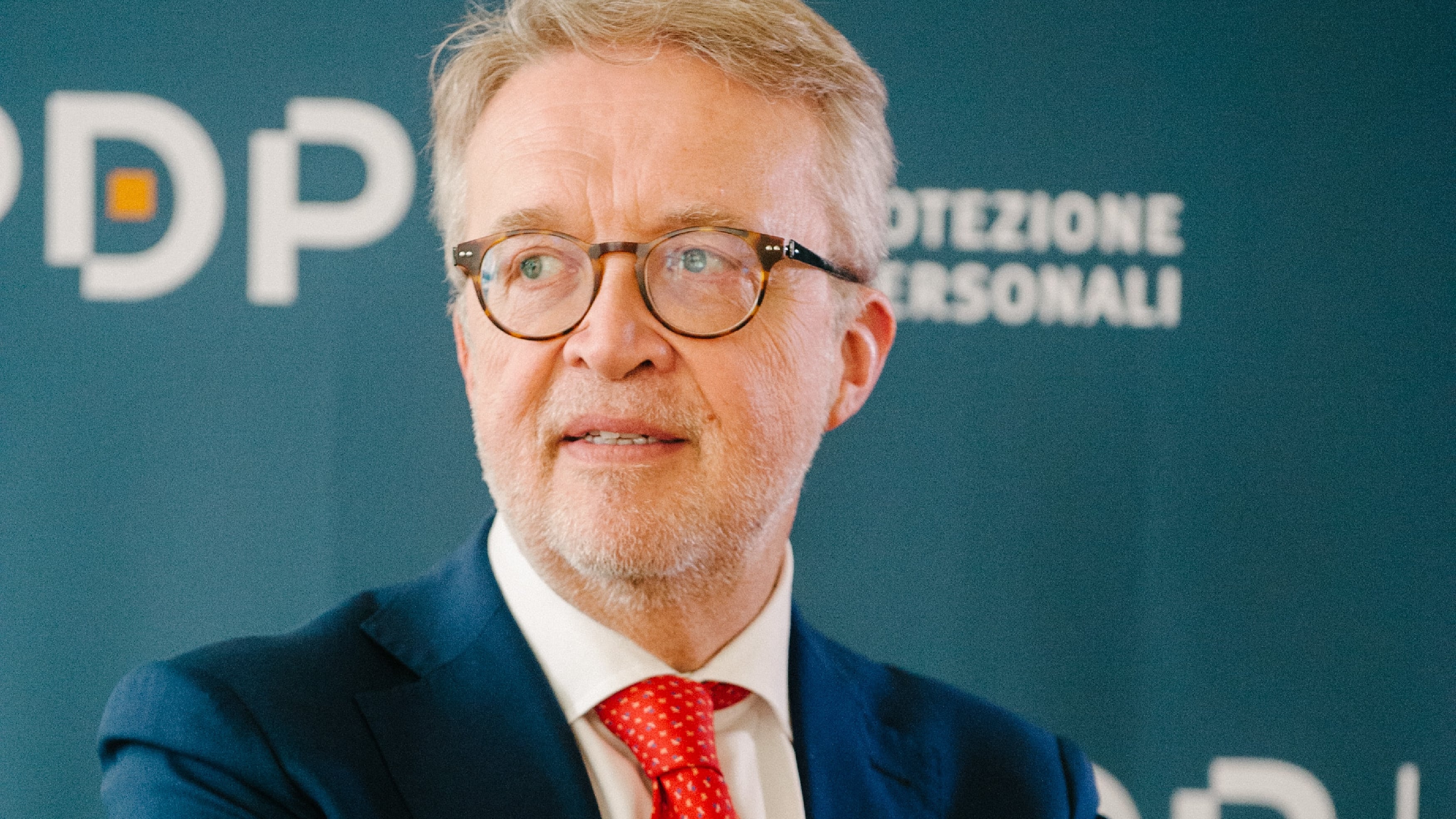 "Dati a rischio con l'AI cinese: ecco perché abbiamo bloccato DeepSeek"