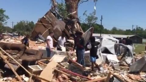 Usa, il tornado fa 8 morti nel Sud: 90mila senza luce