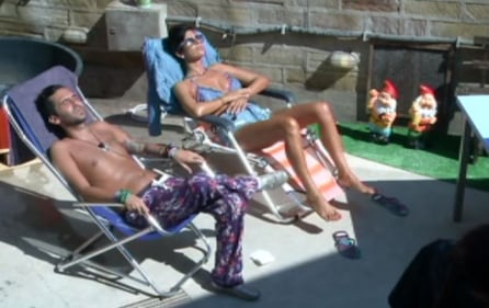 Pamela Prati e Valeria Marini: amiche sexy al Grande Fratello Vip 5