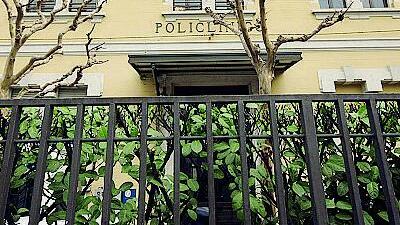 Ferri da maglia e lana alle pazienti Così si combatte l'ansia in ospedale