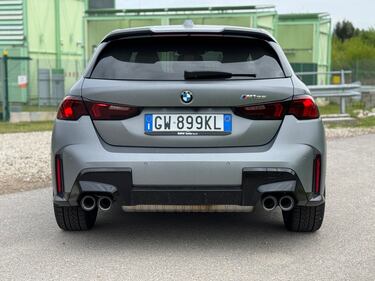BMW M135i 2025: guarda la gallery della Serie 1 più cattiva di tutte 18
