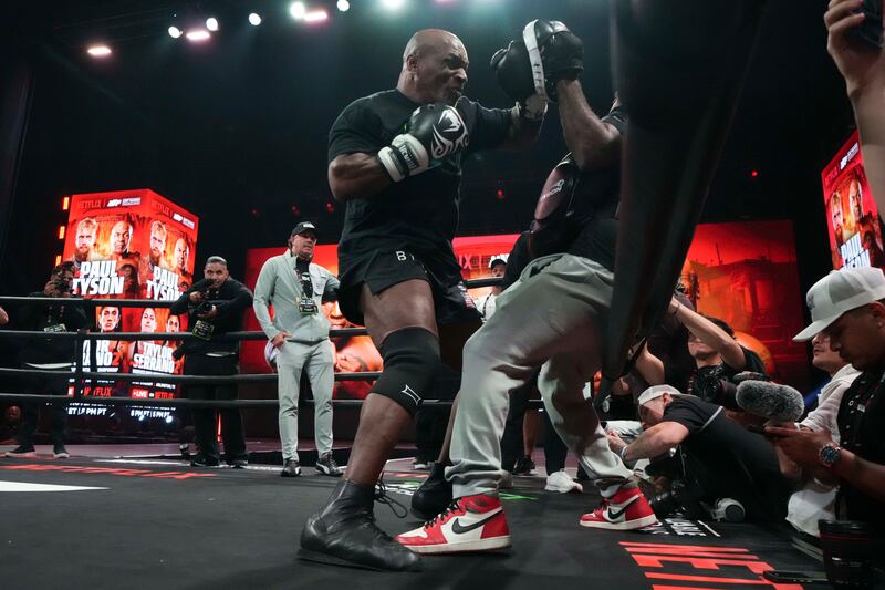 Tyson non smette mai: torna sul ring a (quasi) 60 anni