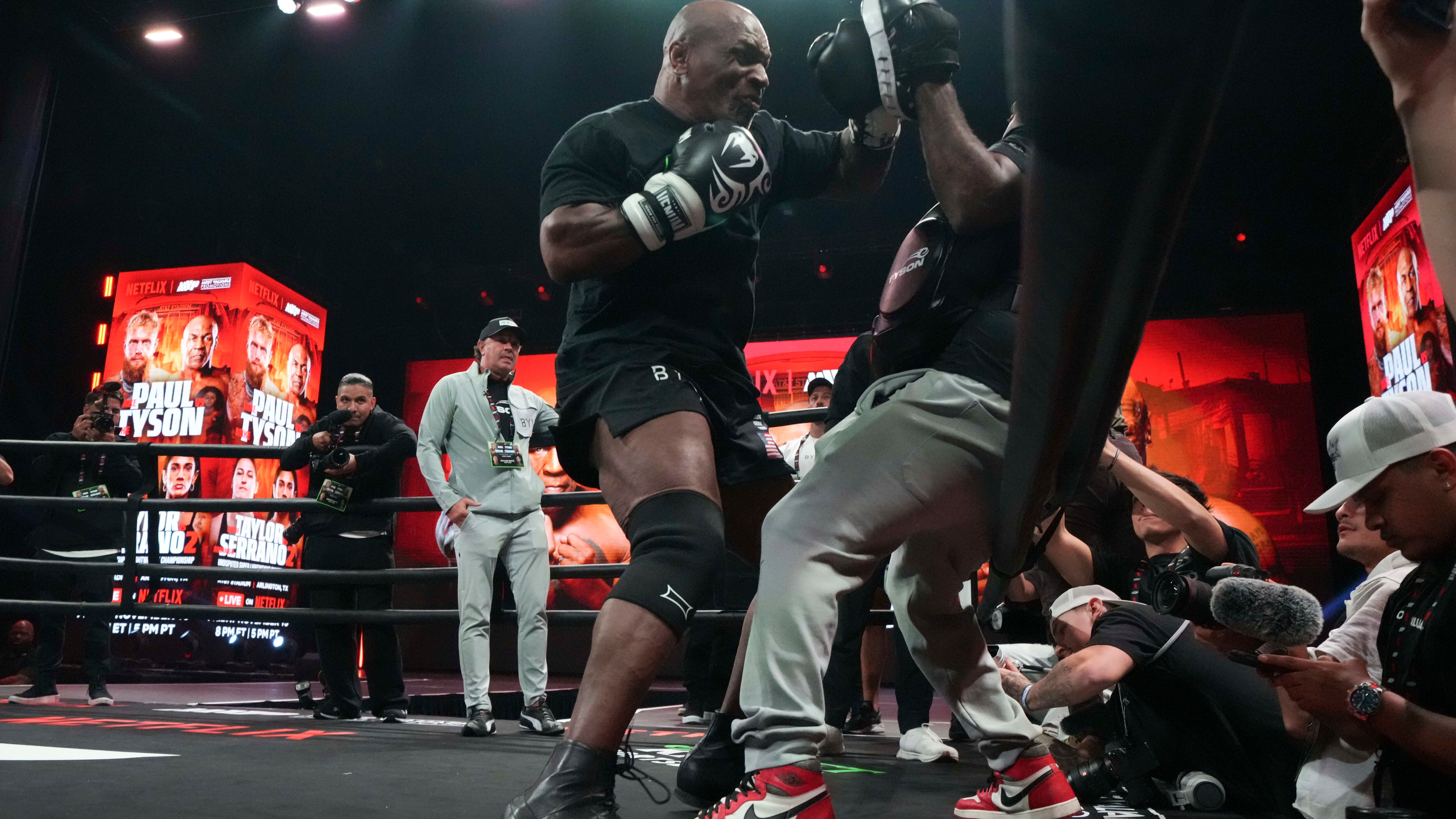 Tyson non smette mai: torna sul ring a (quasi) 60 anni