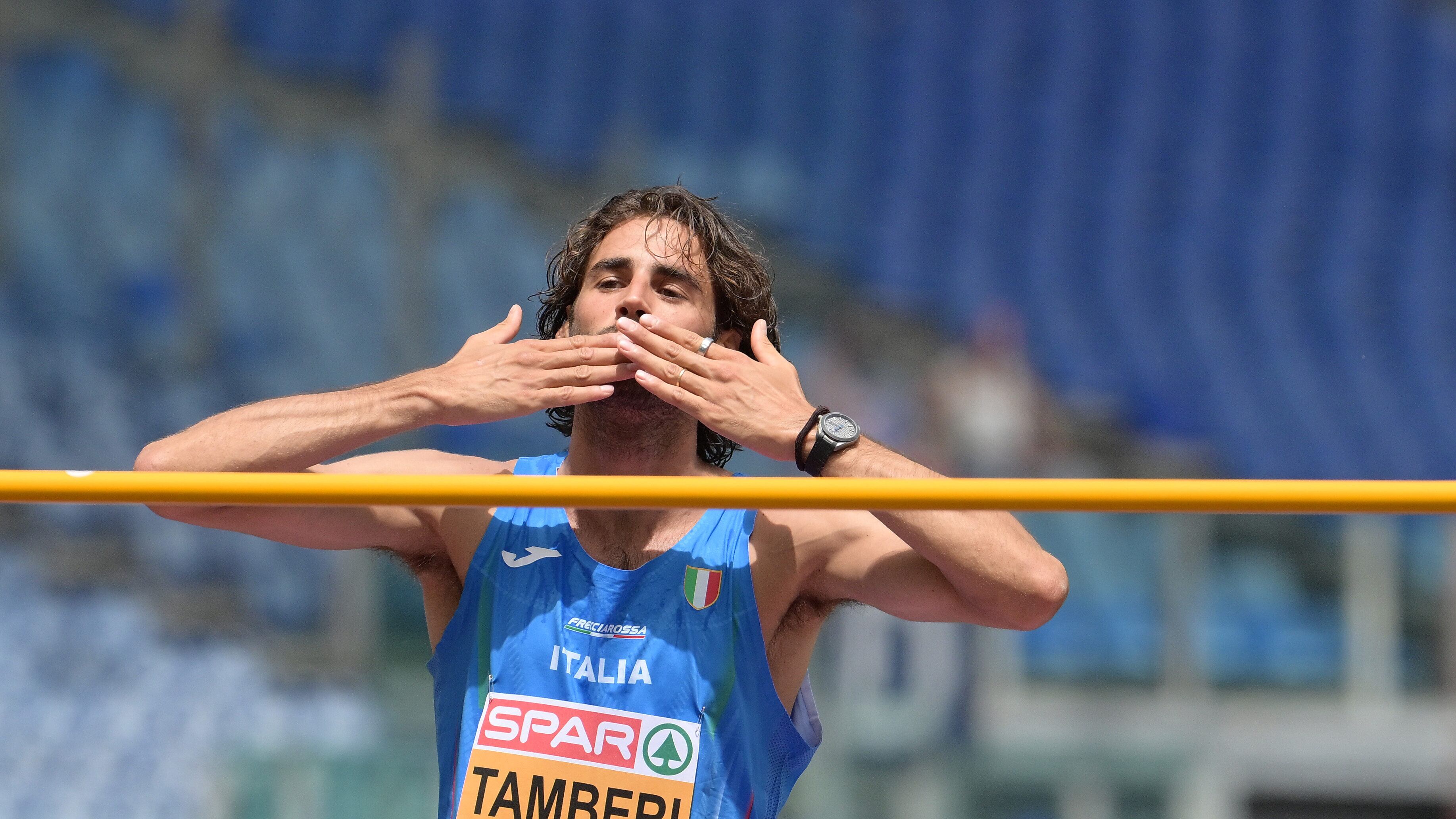 Italia, caccia al record