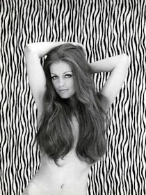 Catherine Spaak compie 70 anni, le foto sexy 4