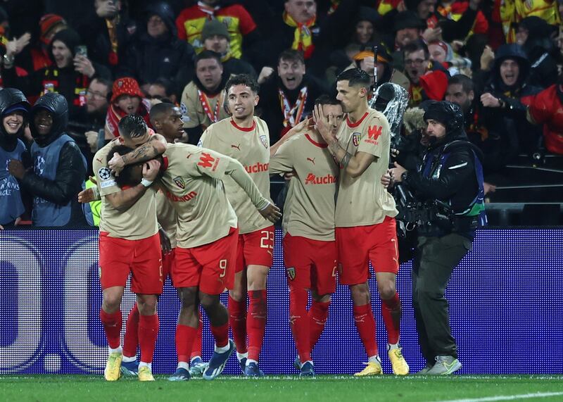 Lens