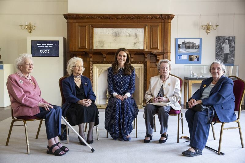 Kate Middleton durante gli impegni ufficiali: foto 5