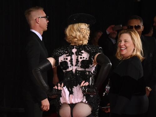 Madonna mostra il lato B ai Grammy