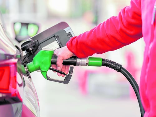 Diesel verso i 2,4 euro, il governo prepara un nuovo intervento
