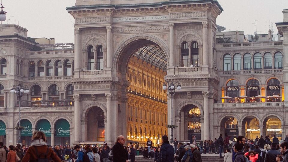 Milano Musica a ritmo Un viaggio per sentire la Velocità del tempo