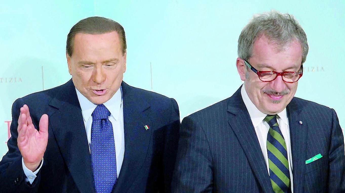 "Berlusconi ha deciso". Maroni conosce il segreto del Milan