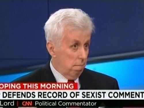 Commentatore della Cnn licenziato per saluto nazista sul web