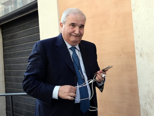 L’ex ministro Pd Fioroni: “Stranieri, saggio il tetto”