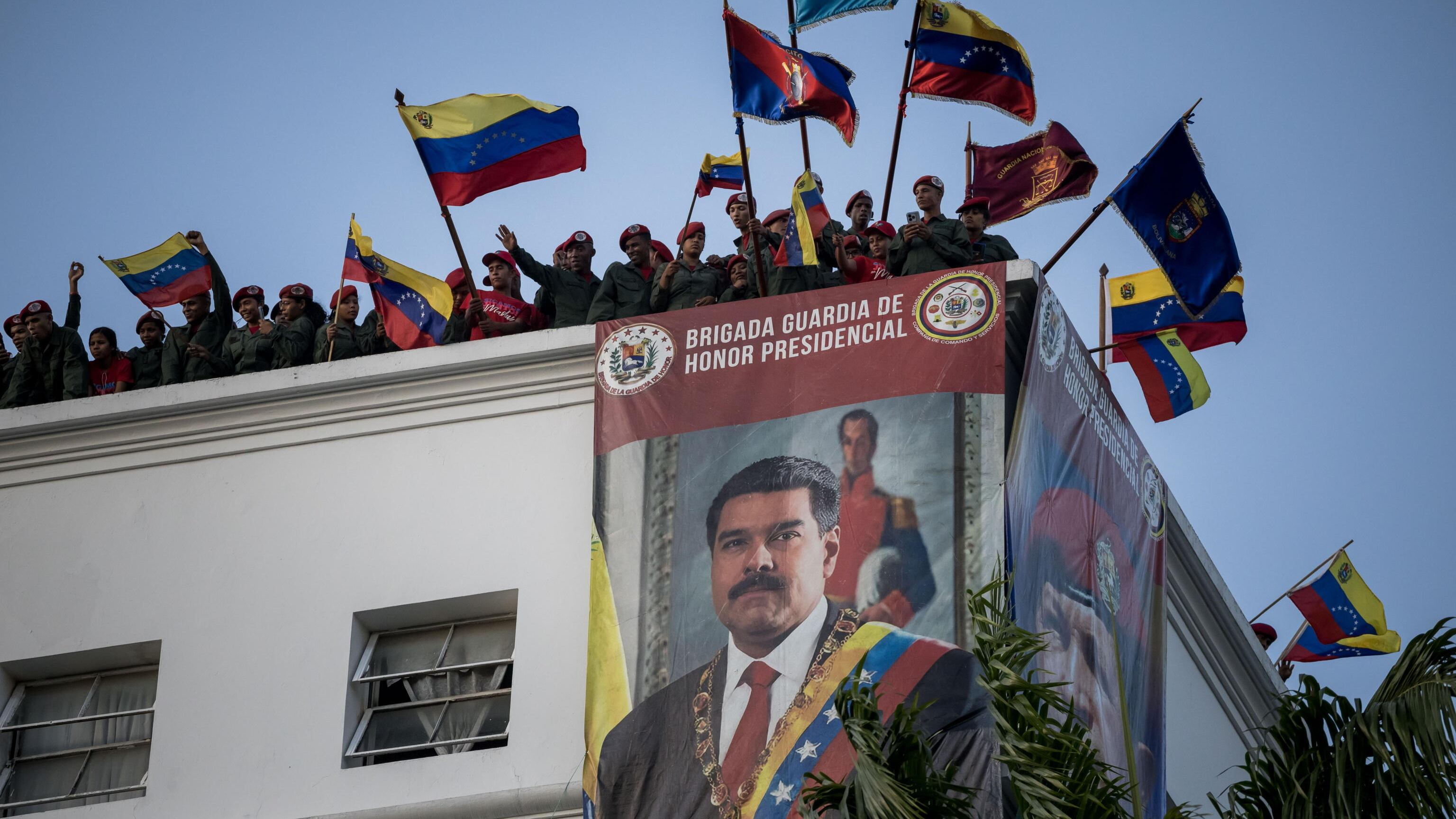 Gli Usa volevano reclutare il pilota di Maduro: epilogo di un'operazione segreta fallita
