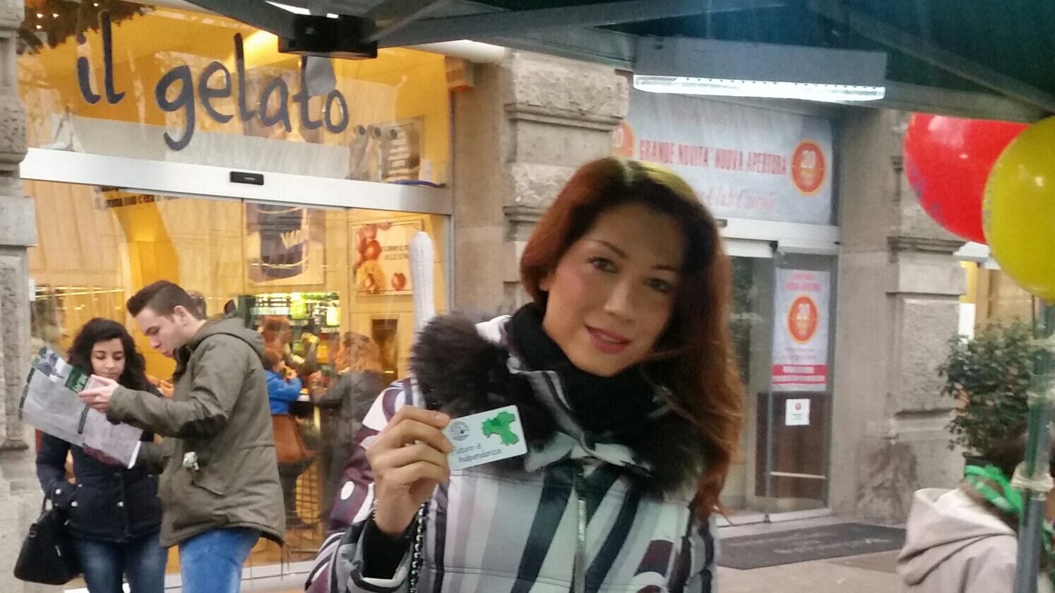 Efe Bal: “Sono pazza di Salvini”. E i due si incontrano
