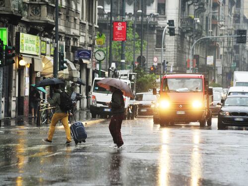 Italia divisa in due: pioggia e freddo al nord, bello al centro-sud