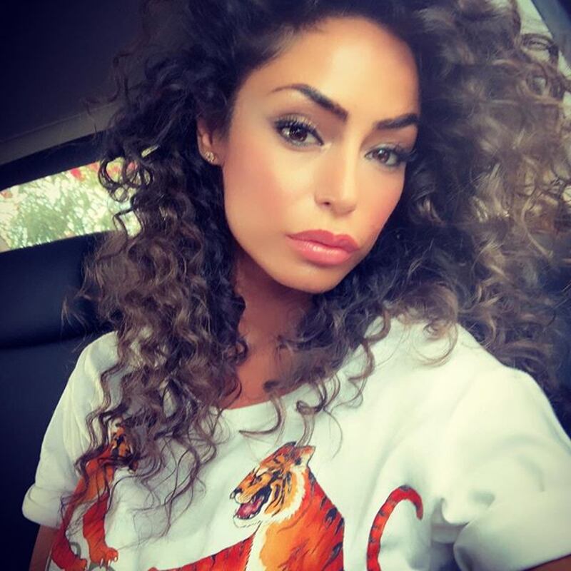 Raffaella Fico manda in delirio i follower su Instagram 6