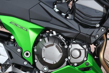 Prova Kawasaki Z800 15