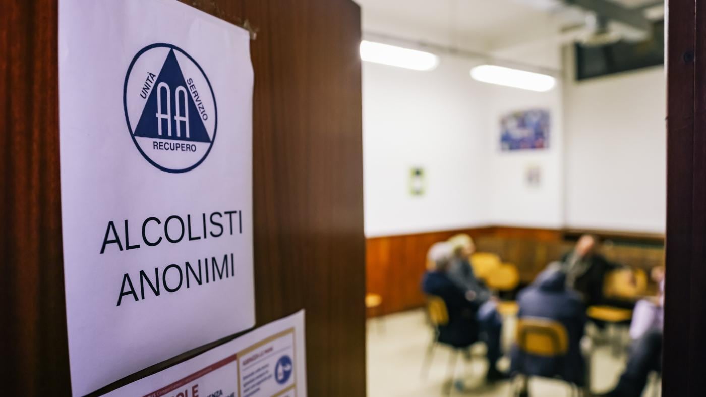 Alcolisti anonimi