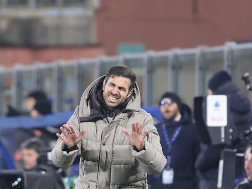 "Oggi non sto zitto". Scoppia l'ira di Fabregas: cosa è successo durante Como-Juve