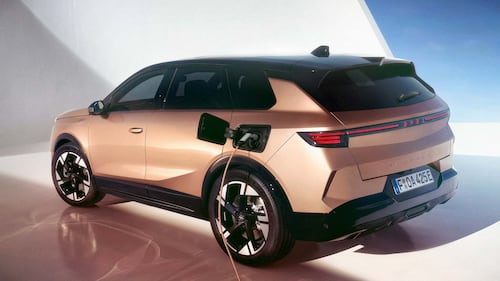 Nuova Opel Grandland 2024, guarda tutte le foto  1