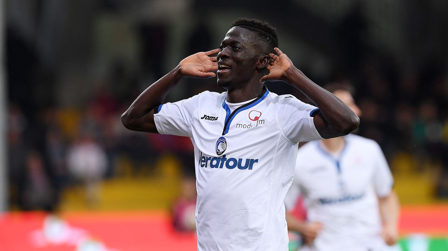 L'Atalanta passeggia in casa del Benevento: 0-3 e Milan nel mirino