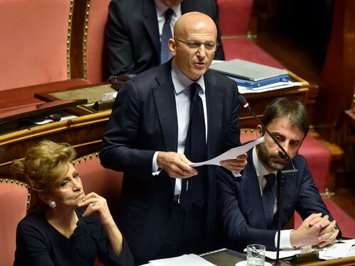 L'Aula del Senato accoglie le dimissioni di Minzolini