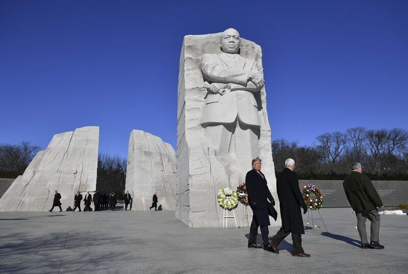 Trump visita il memoriale di Martin Luther King 4