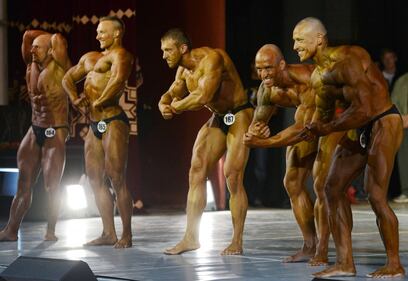 Minsk, un'esplosione di forza: via ai campionati di Body building 4