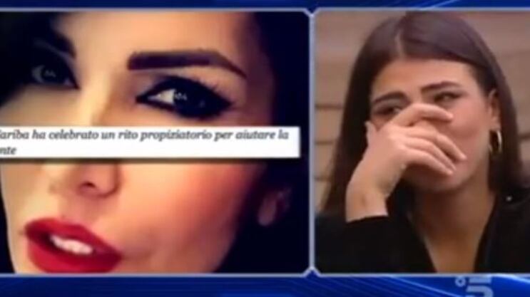 Gf Vip, dopo il rito magico parla la mamma di Giulia: "Uno scherzo"
