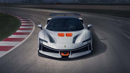 Ferrari SF90 XX, guarda tutte le foto 5
