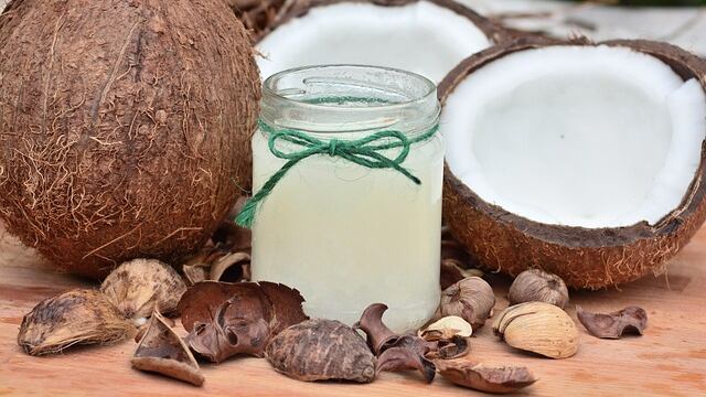 Acqua di cocco, proprietà e benefici preziosi