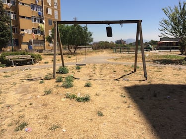 Quei bambini dimenticati dallo Stato: l'infanzia al Parco Verde di Caivano   5