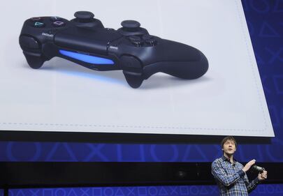 Presentata la Ps4 10