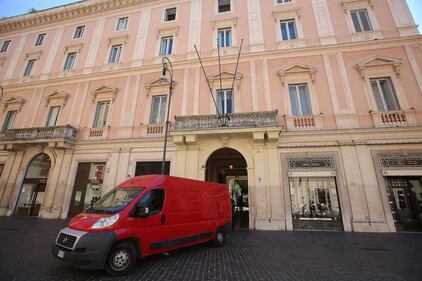 Le mosse del Cavaliere: ecco la sede di Forza Italia 5