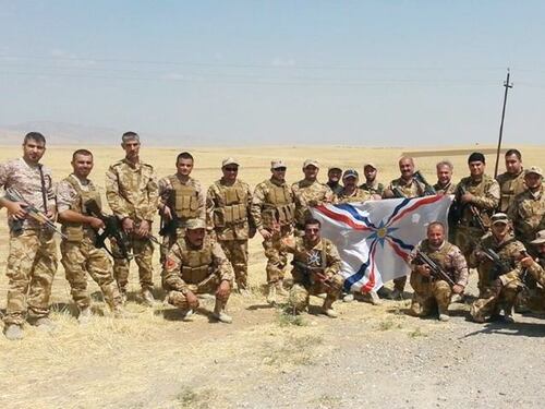 Iraq, i cristiani si armano per combattere i terroristi di Isis