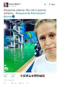 Rio, il mistero della piscina: è diventata verde 6