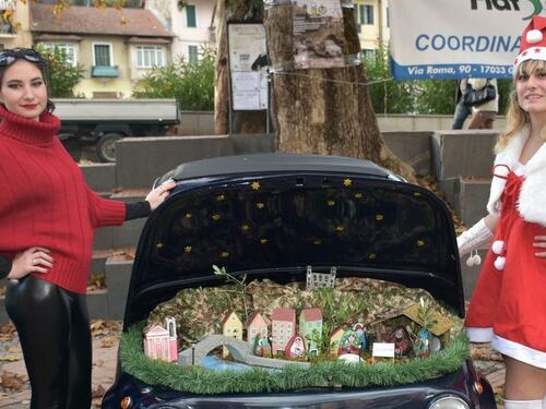 Le Fiat 500 protagoniste di un concorso di presepi