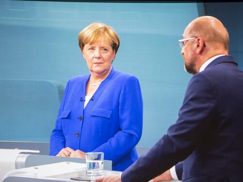 "La Turchia non entrerà nella Ue". Merkel vince il confronto con Schulz