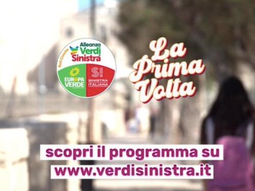 "Votare è come fare l'amore la prima volta". L'imbarazzante spot elettorale di Fratoianni