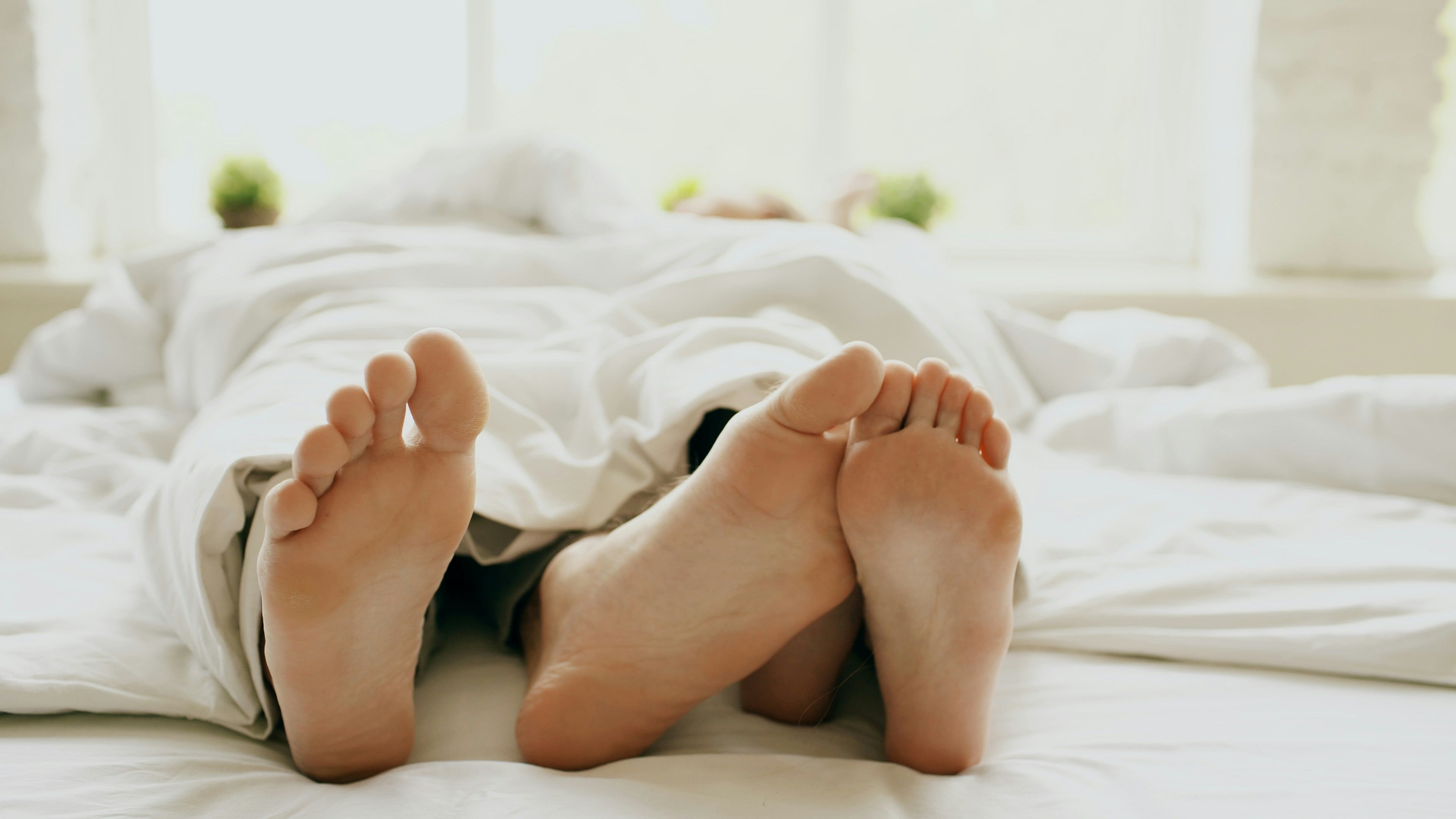 Sesso più disinibito (e meglio se a tre). Adesso gli italiani lo fanno "strano"