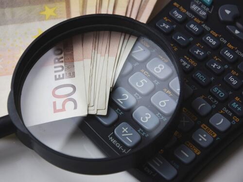 "Flat tax al 5% per gli under 30 assunti a tempo indeterminato". Il piano del governo